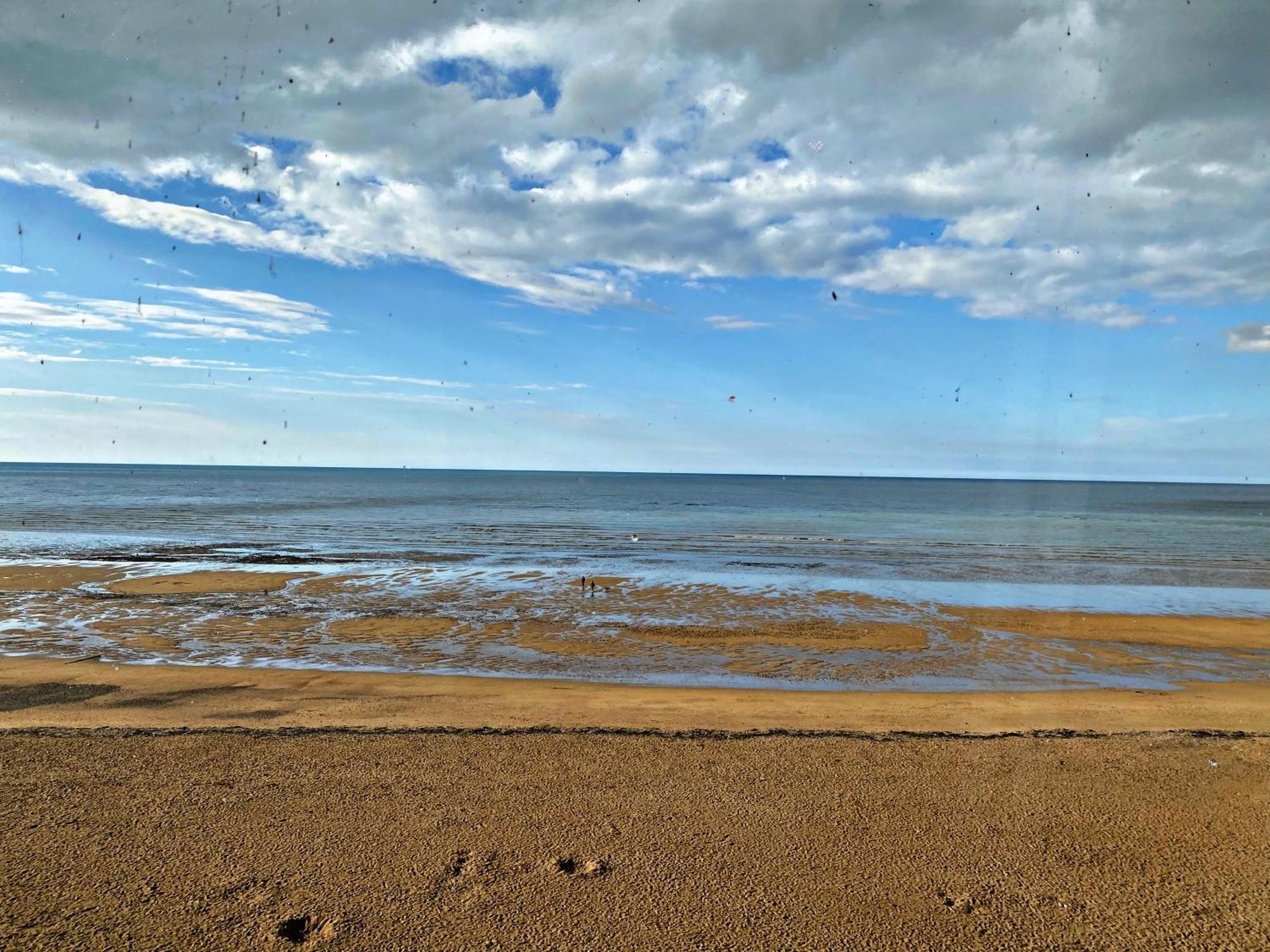 La Canadienne Courseulles-sur-Mer Exteriör bild